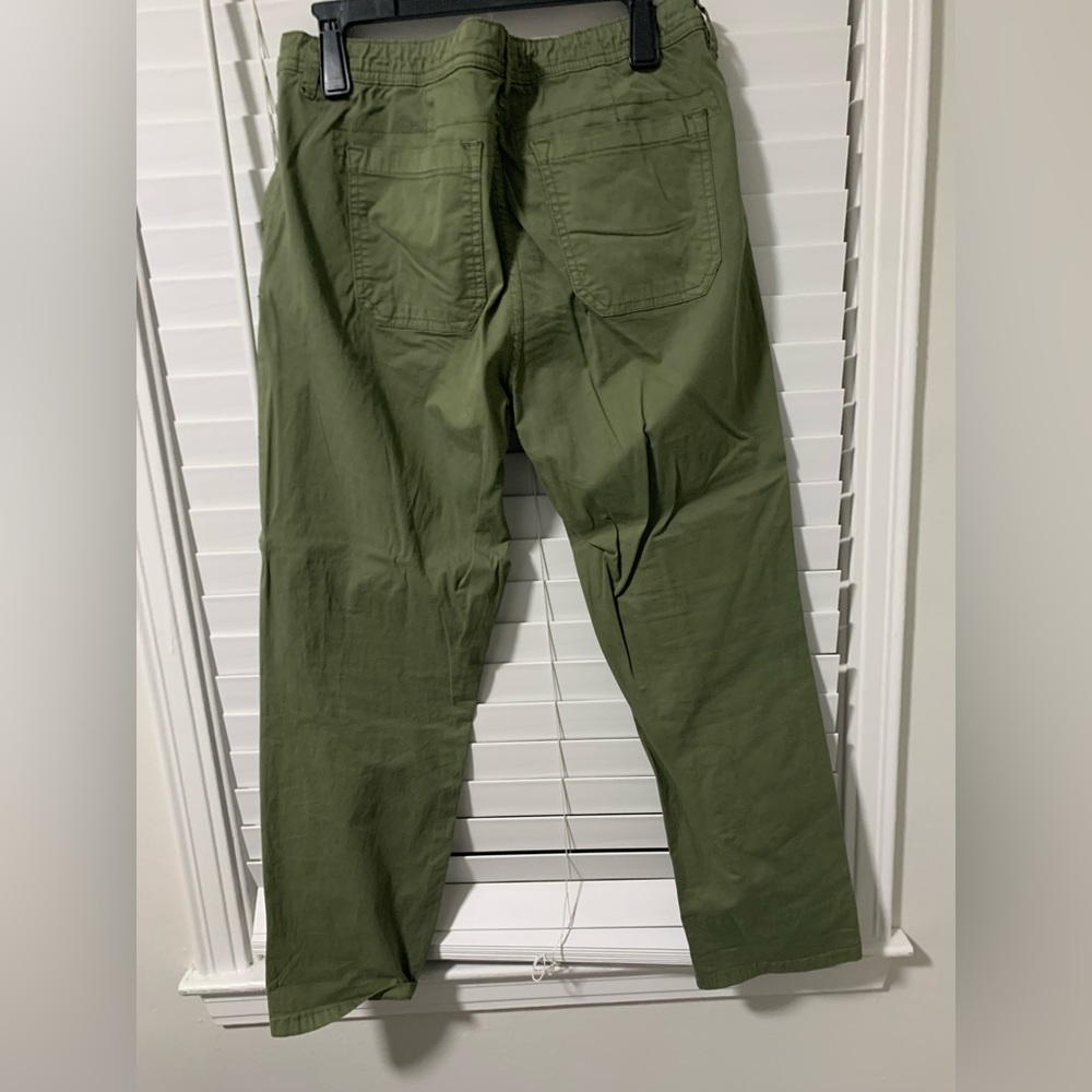 curve appeal olive green khakis